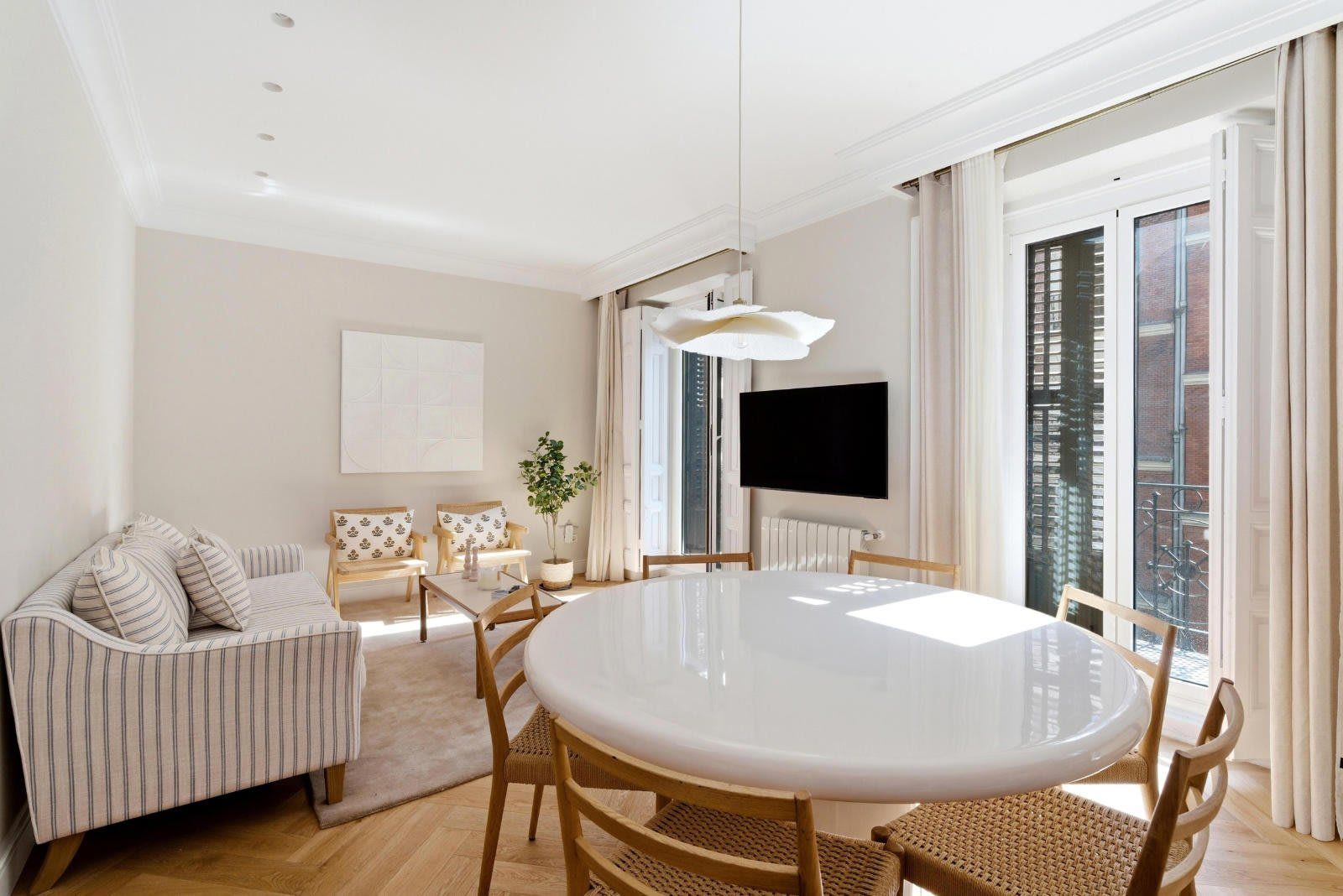 Apartment in Madrid — photo 3