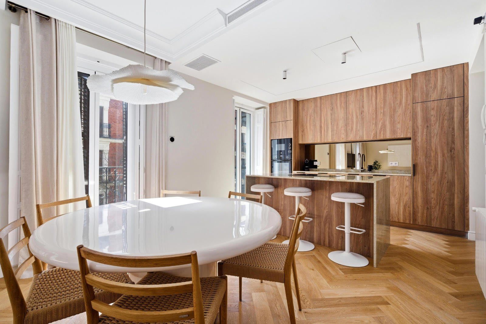 Apartment in Madrid — photo 4