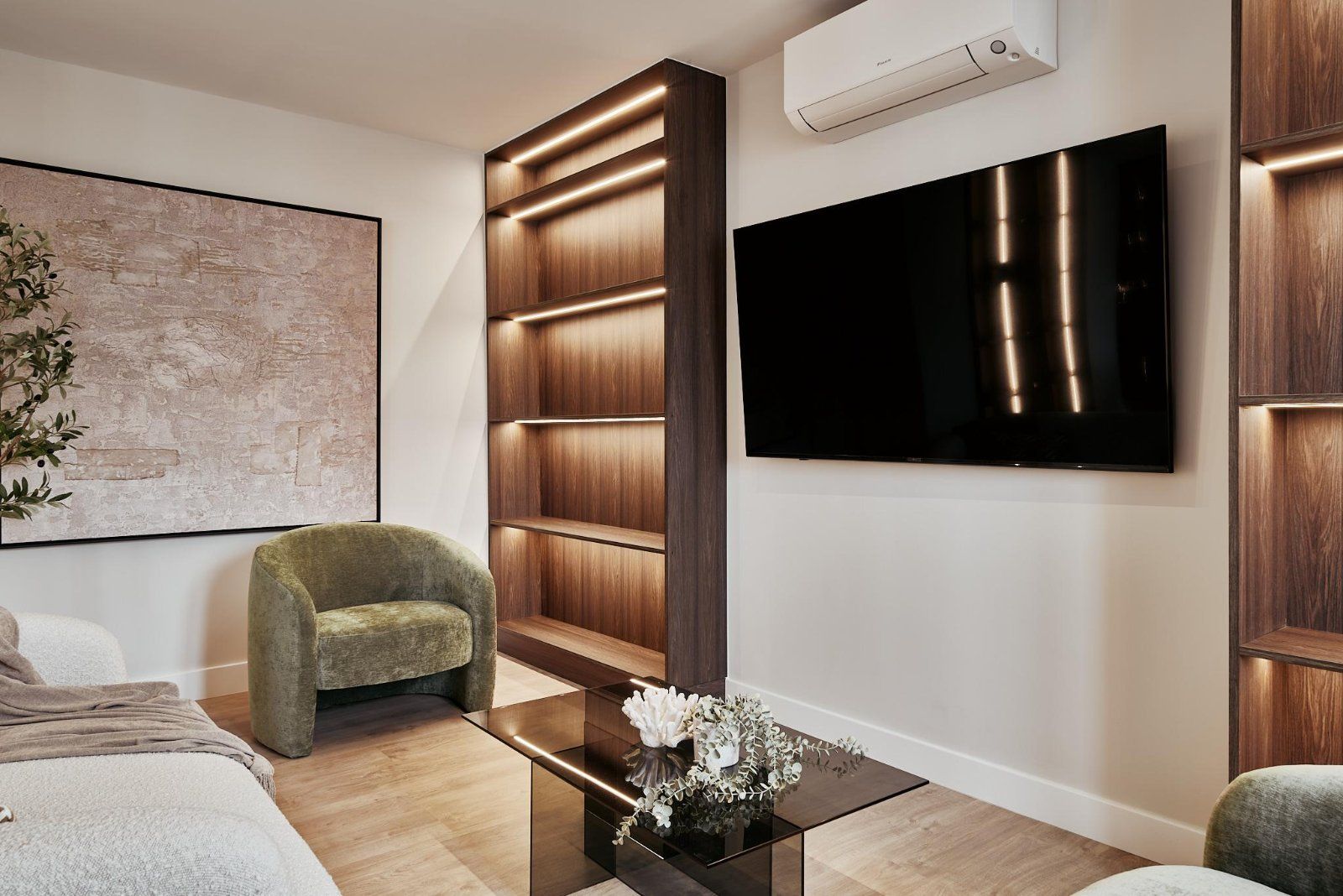 Apartment in Madrid — photo 3