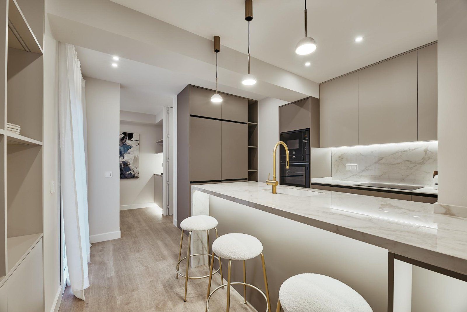 Apartment in Madrid — photo 4