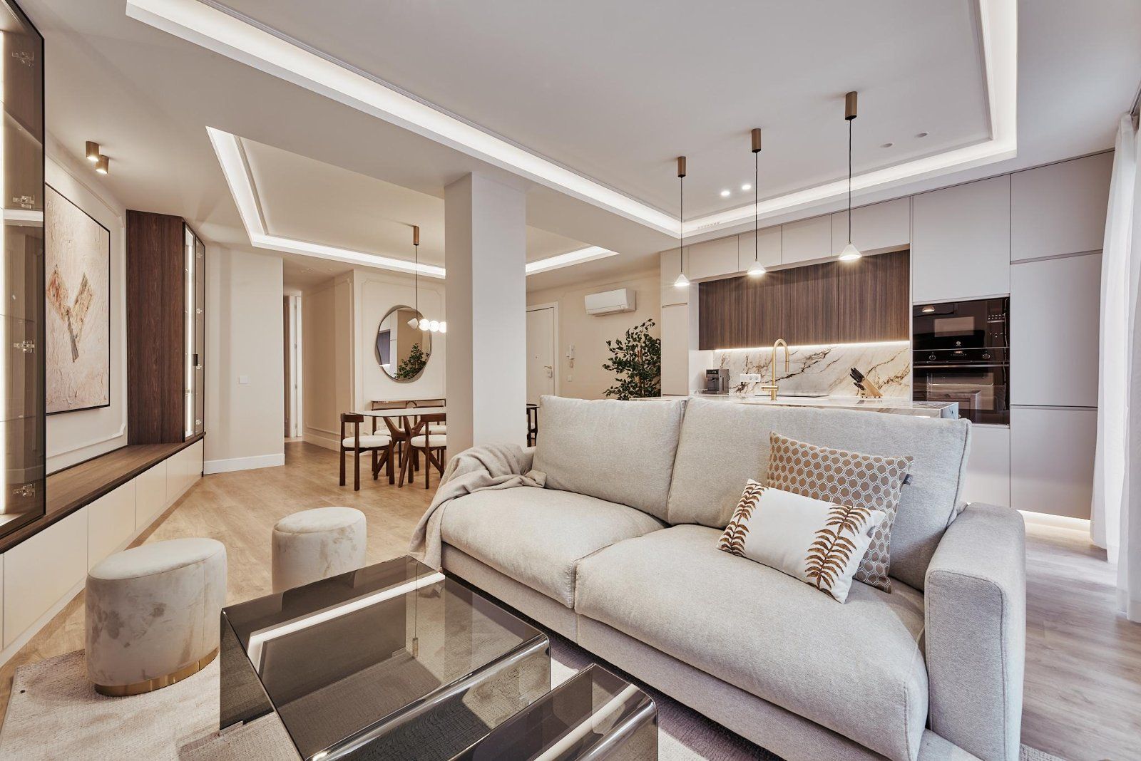 Bright 3-bedroom apartment — Alcalá 175, Lista, Madrid — photo 4