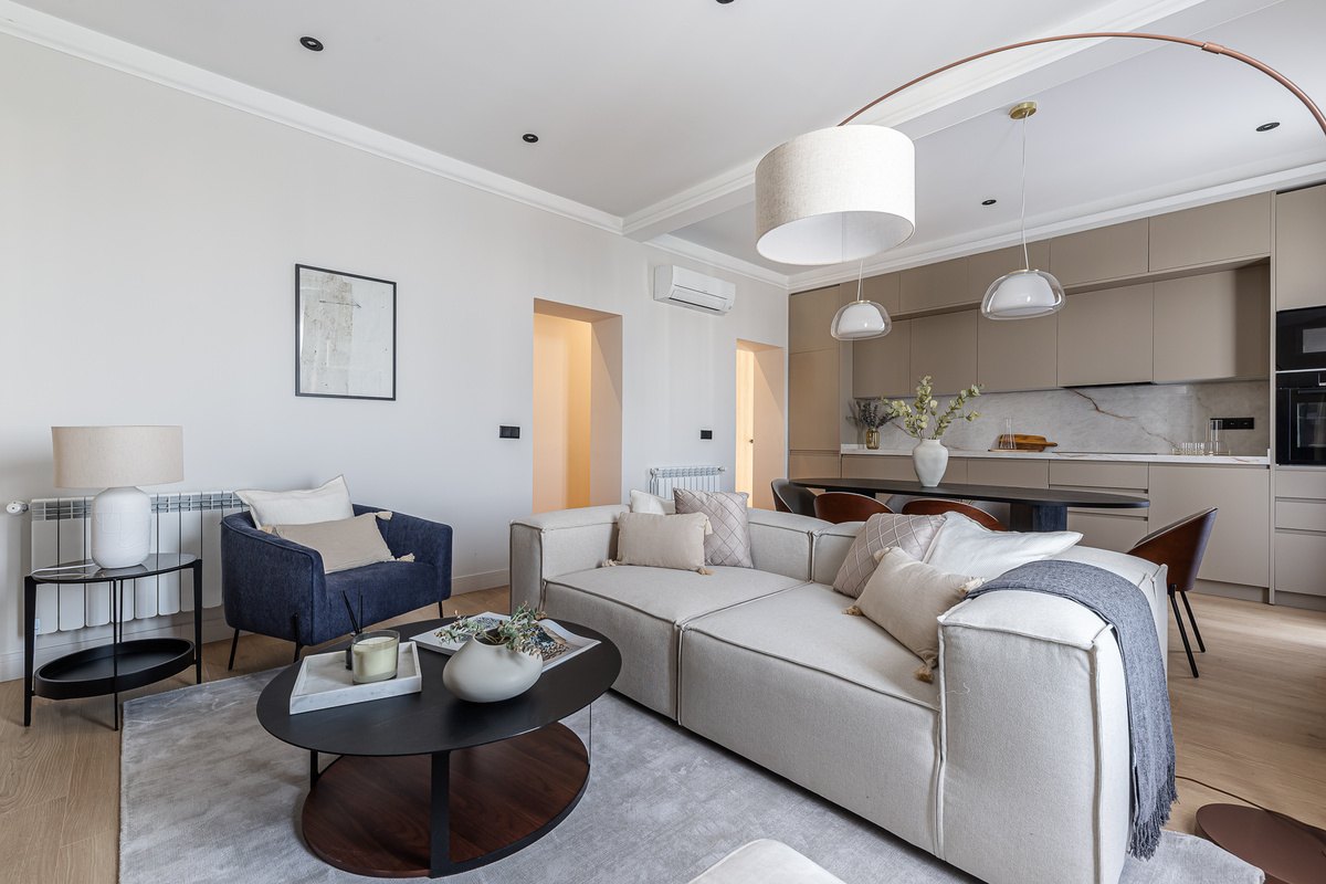 2-bedroom apartment to renovate — Cardenal Silíceo 9, Prosperidad, Chamartín, Madrid — photo 3