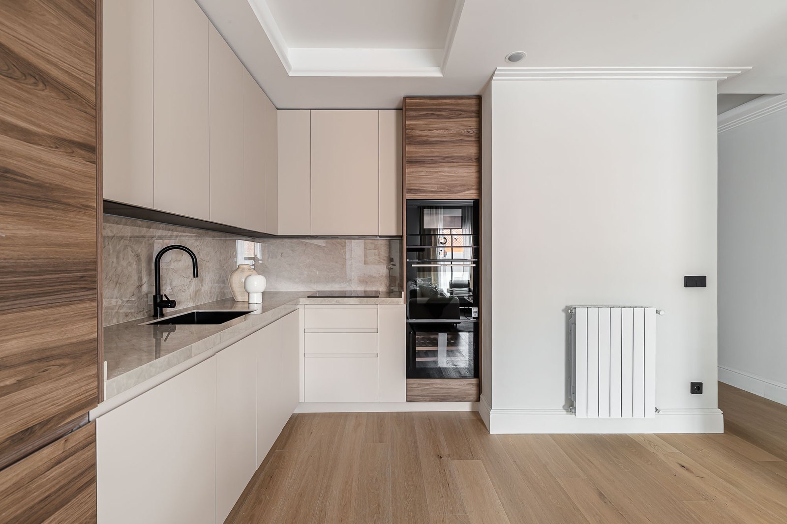 6th-floor penthouse — García de Paredes 76, Almagro, Chamberí, Madrid — photo 3