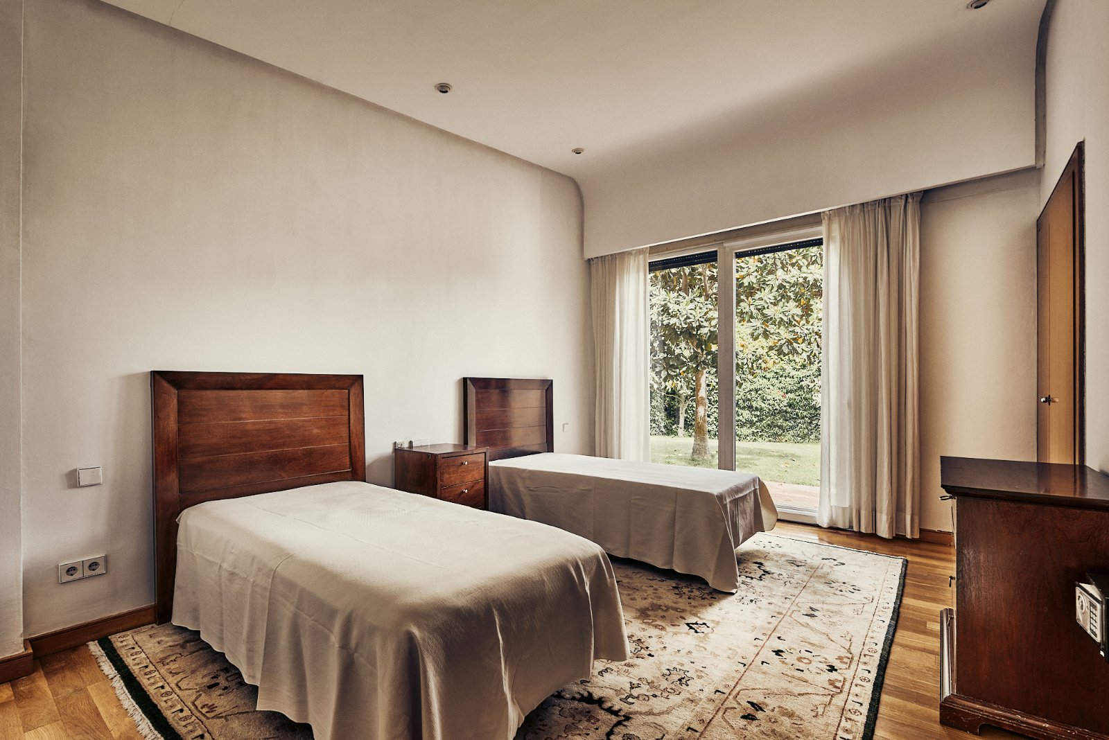 657 m² detached villa with garden in Pozuelo de Alarcón — photo 5