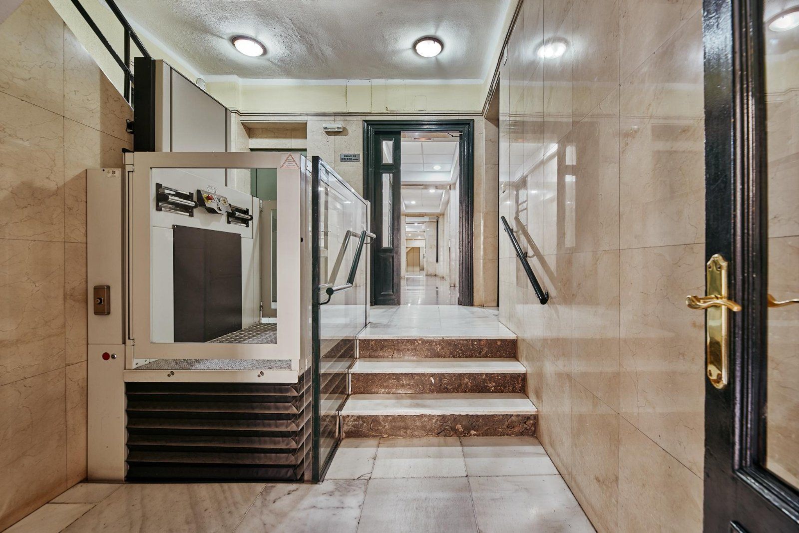 3-bedroom apartment on the 3rd floor — José Ortega y Gasset 47, Salamanca, Madrid — photo 3