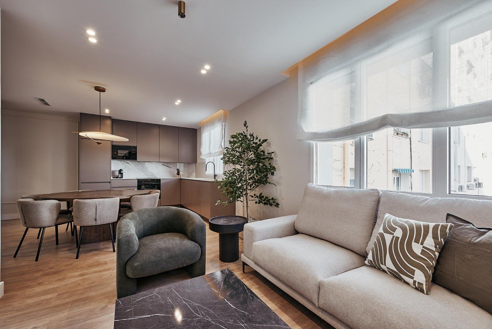 Apartment in Retiro, Madrid — photo 4