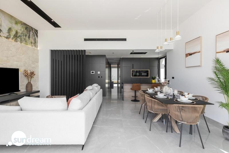 Chalet de una planta con 3 dormitorios y piscina privada en Torrevieja — photo 3
