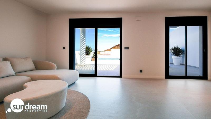 Villa en venta con piscina en Ciudad Quesada Esta espectacular villa en venta con piscina en Ciudad Quesada combina el diseño moderno con la elegancia mediterránea, ofreciendo un hogar exclusivo donde — photo 4