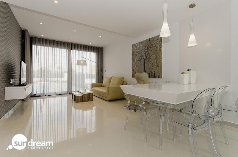 ¡LLAVE EN MANO! PRECIOSA VILLA DE OBRA NUEVA EN PLAYA HONDA(LA MANGA). — photo 4