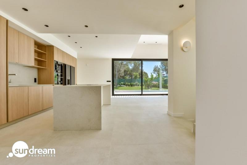 Villa en venta obra nueva con piscina en Finestrat — photo 4