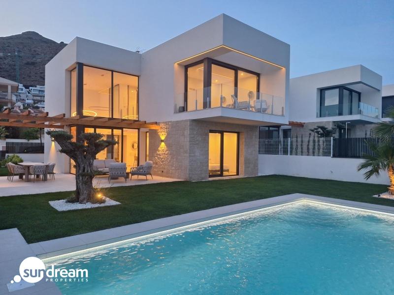 MAGNIFICA VILLA MODERNA DE NUEVA CONSTRUCCIÓN EN FINESTRAT. — photo 3