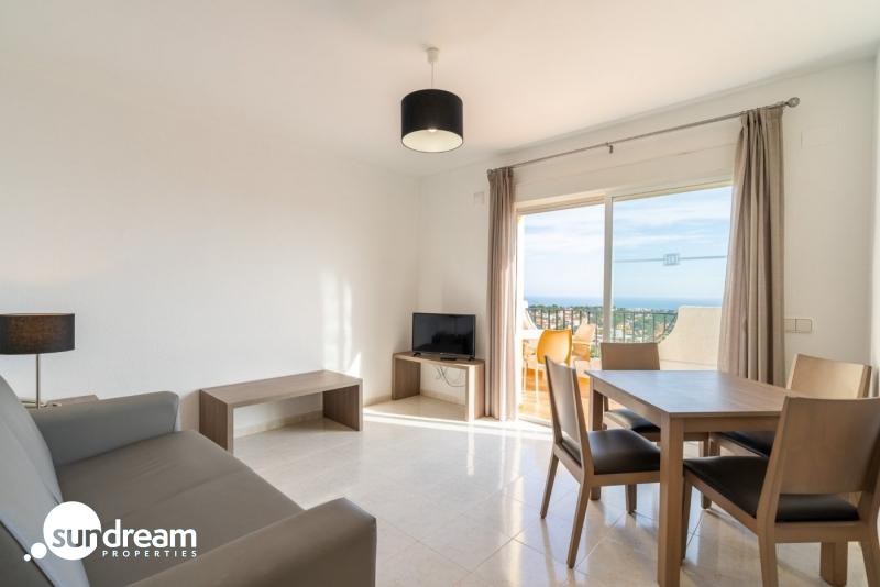Apartamento de planta alta con 2 dormitorios a la venta en Calpe — photo 4