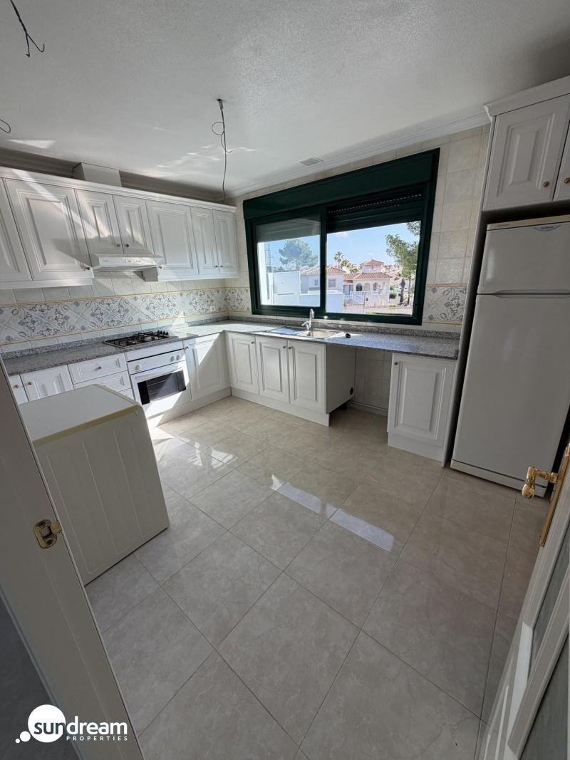 Apartamento de 2 dormitorios Llave en Mano en Venta en Lomas de Campoamor, Orihuela Costa — photo 5