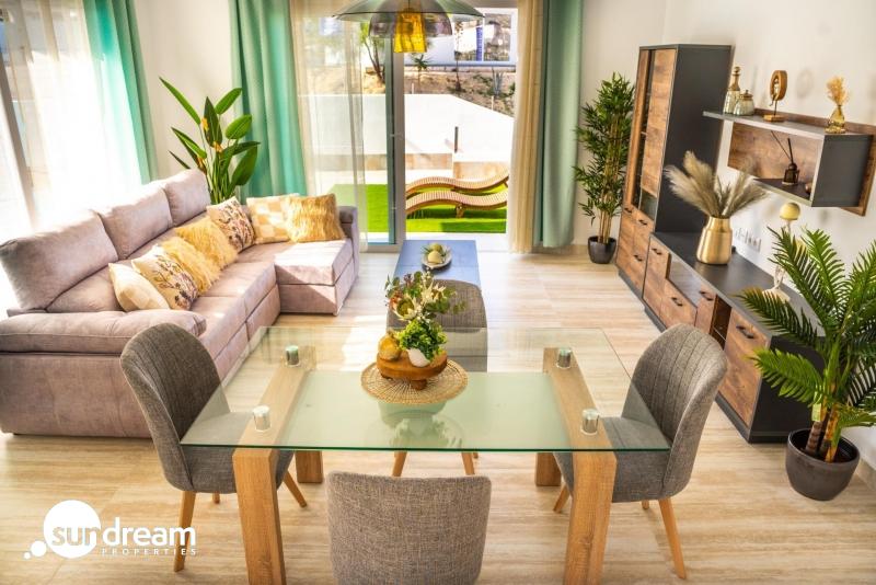 Villa de 5 dormitorios a la venta con estupendas vistas al campo de Golf "La Marquesa" Esta preciosa villa, situada a 50 metros del campo de Golf La Marquesa, aparte de tener unas vistas despejadas y  — photo 4